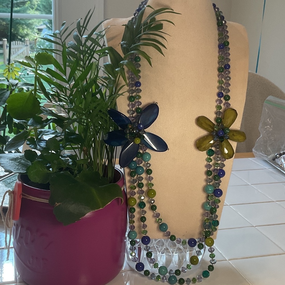 Source Unknown Multicolor Floral Beaded Necklace - image 5